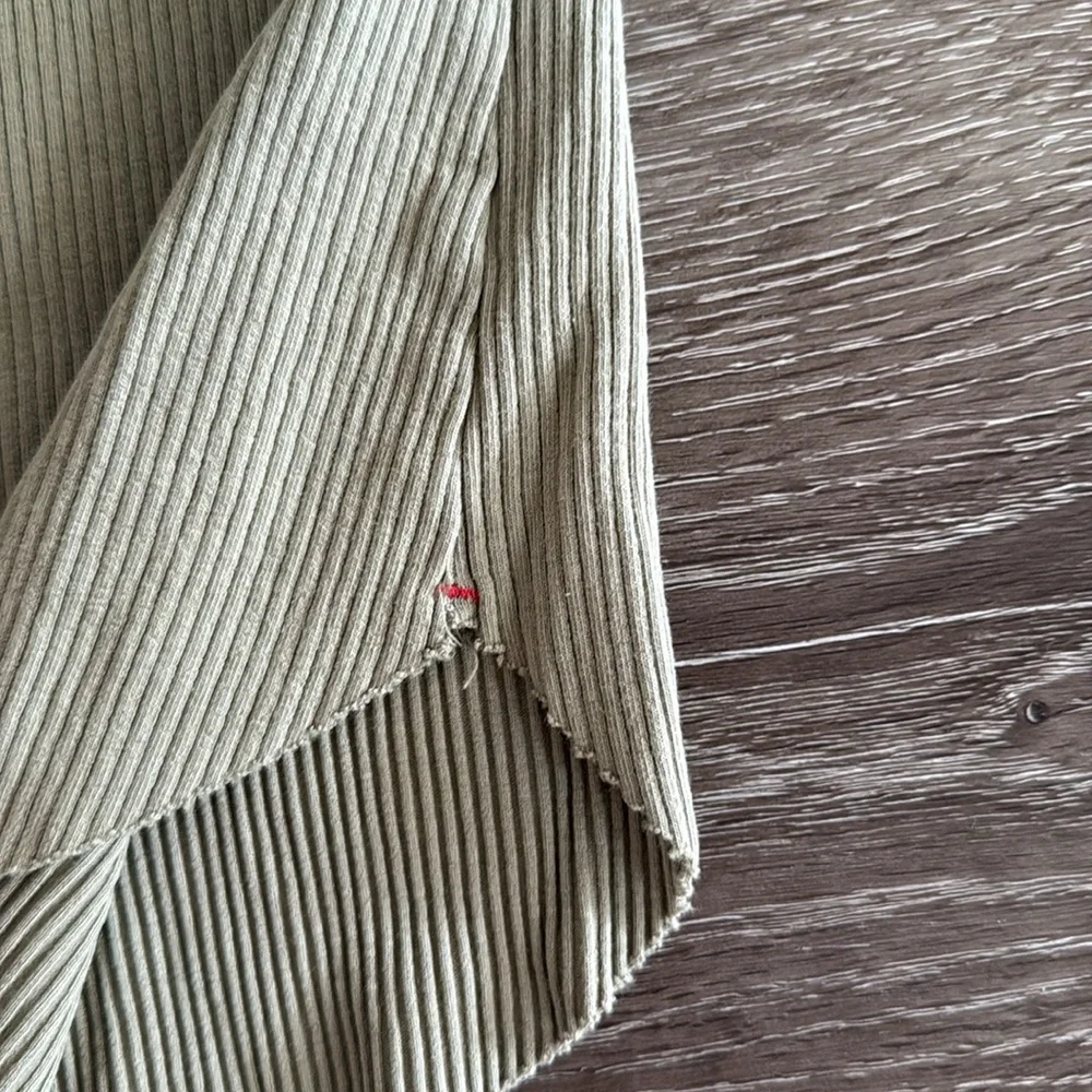 XiRENA Olive Green Ribbed Tank Top - Picture 5 of 6